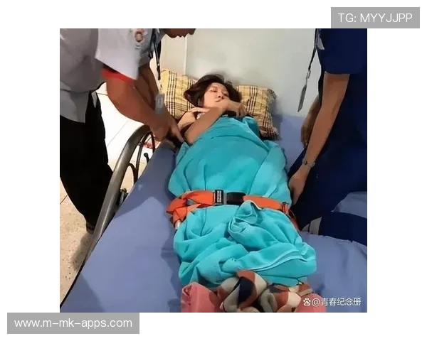 坠崖孕妇王暖暖明日开庭，普通离婚程序引热议，孕妇王暖暖的孩子