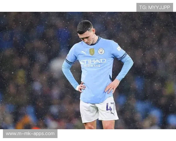 德布劳内手术刀传球穿透三线,助攻福登门前推射得手